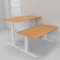 Preview: Doppelarbeitsplatz 163 x 160 cm HMK1 elektrisch höhenverstellbare Schreibtische Gestell Weiß Tischplatten Buche
