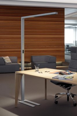 LED-Standleuchte MAULsirius colour vario sensor - silber Stellbeispiel