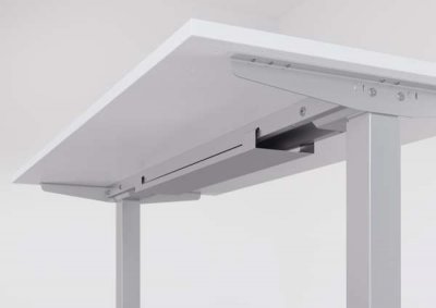 Schreibtische VXM Kabelkanal zu