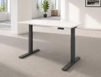 Elektrisch höhenverstellbarer Schreibtisch HMK 120x80 cm Milieubild